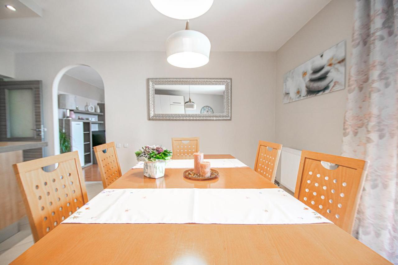 Two-Bedroom Apartment In Crikvenica Xcvii Exterior photo