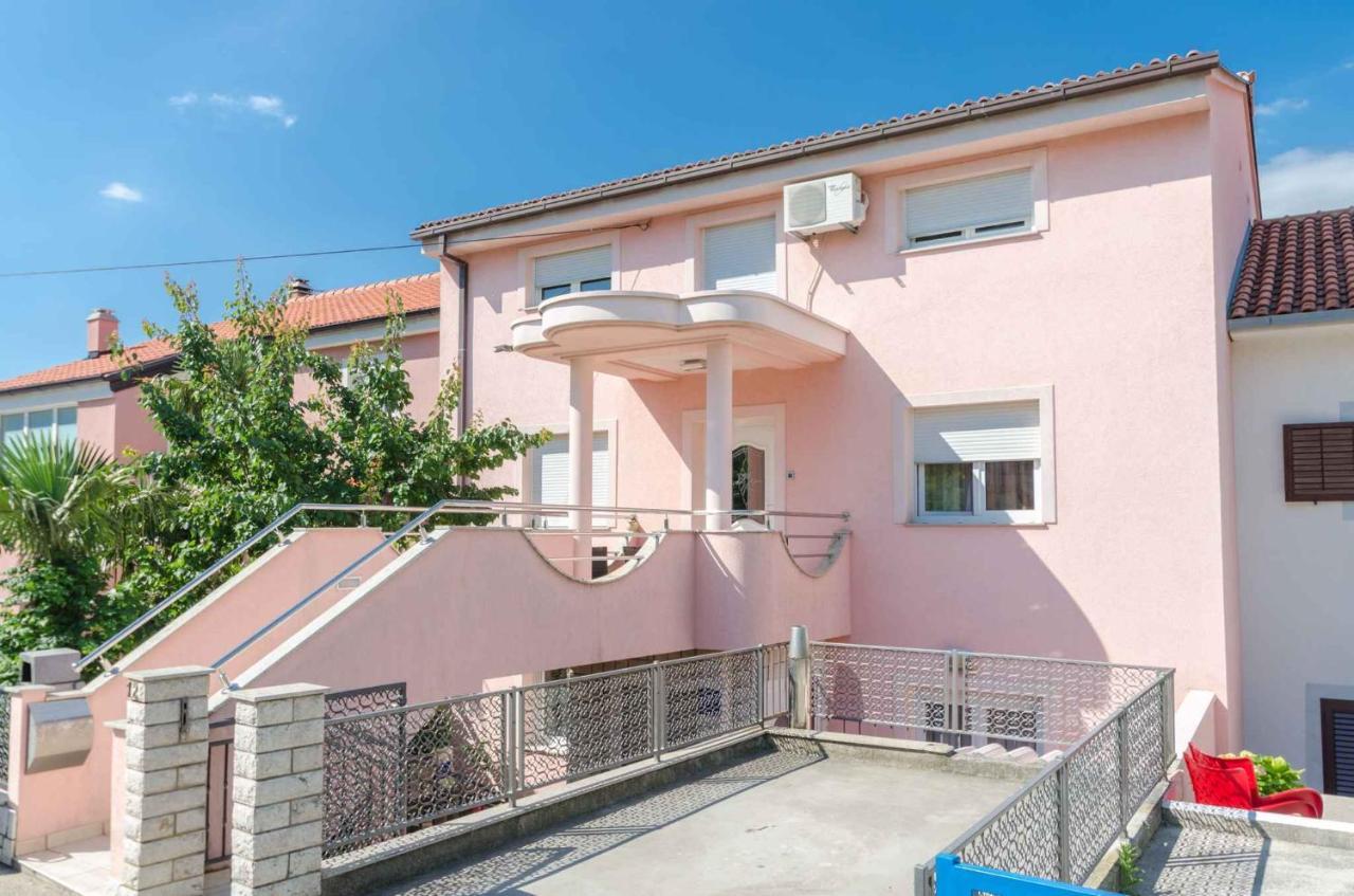 Two-Bedroom Apartment In Crikvenica Xcvii Exterior photo